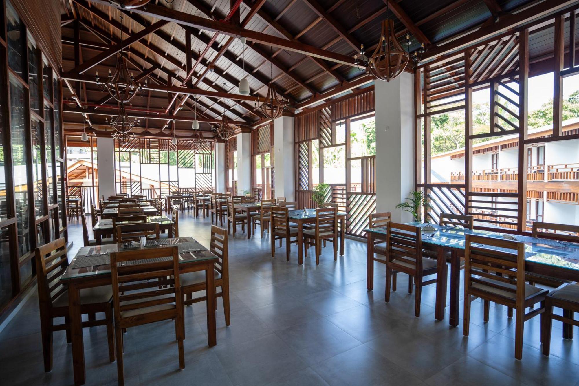 The Eden Port Blair Exterior foto